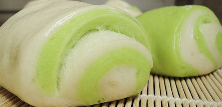 Nhân bánh bao với hương lá dứa hấp dẫn vô cùng thơm ngon, mềm mịn
