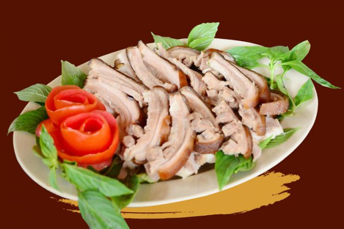 Cách hấp thịt lợn rừng thơm nồng hương sả