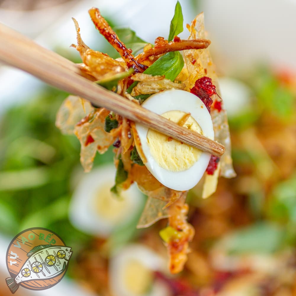 cach-lam-banh-trang-tron-7.jpg