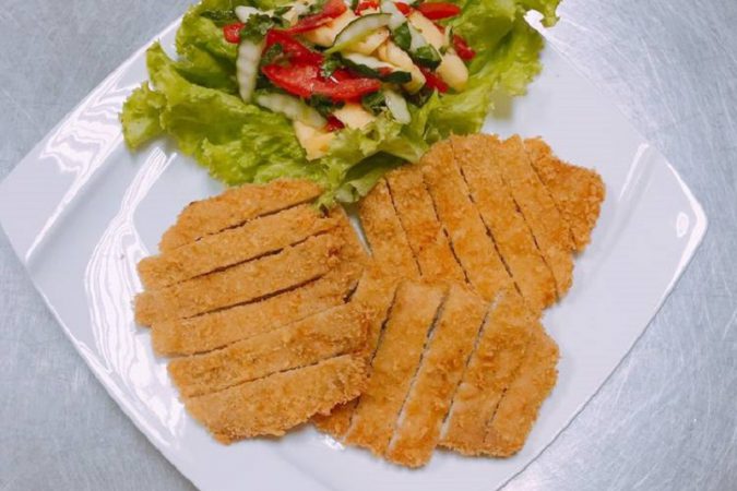 Cách làm thịt lợn chiên giòn tại nhà ngon như ngoài hàng