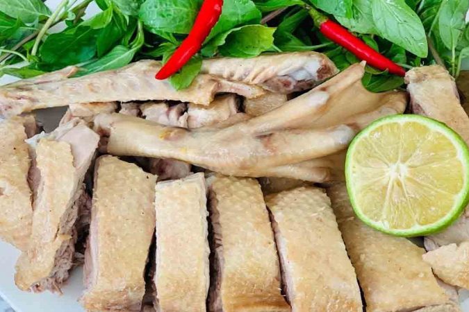 Cách luộc vịt ngon, mềm đúng chuẩn nhà hàng 5 sao