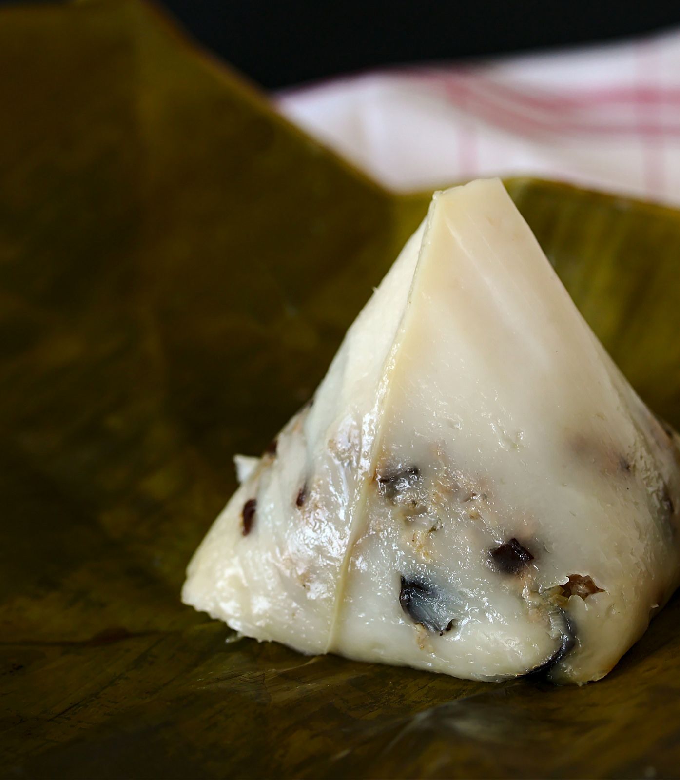 Ăn bánh giò có béo không? Bánh giò chứa bao nhiêu calo?