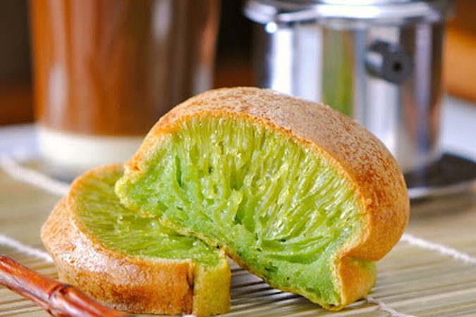 Hướng dẫn cách làm bánh bò nướng siêu nhanh, dai ngon