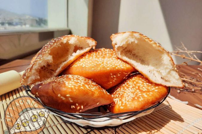 Cách làm bánh tiêu bằng bột nở nóng hổi ngon mê ly