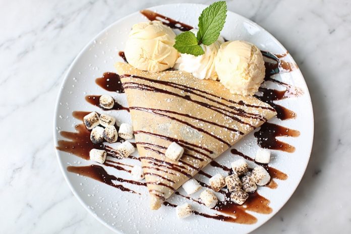 cach-lam-banh-crepe