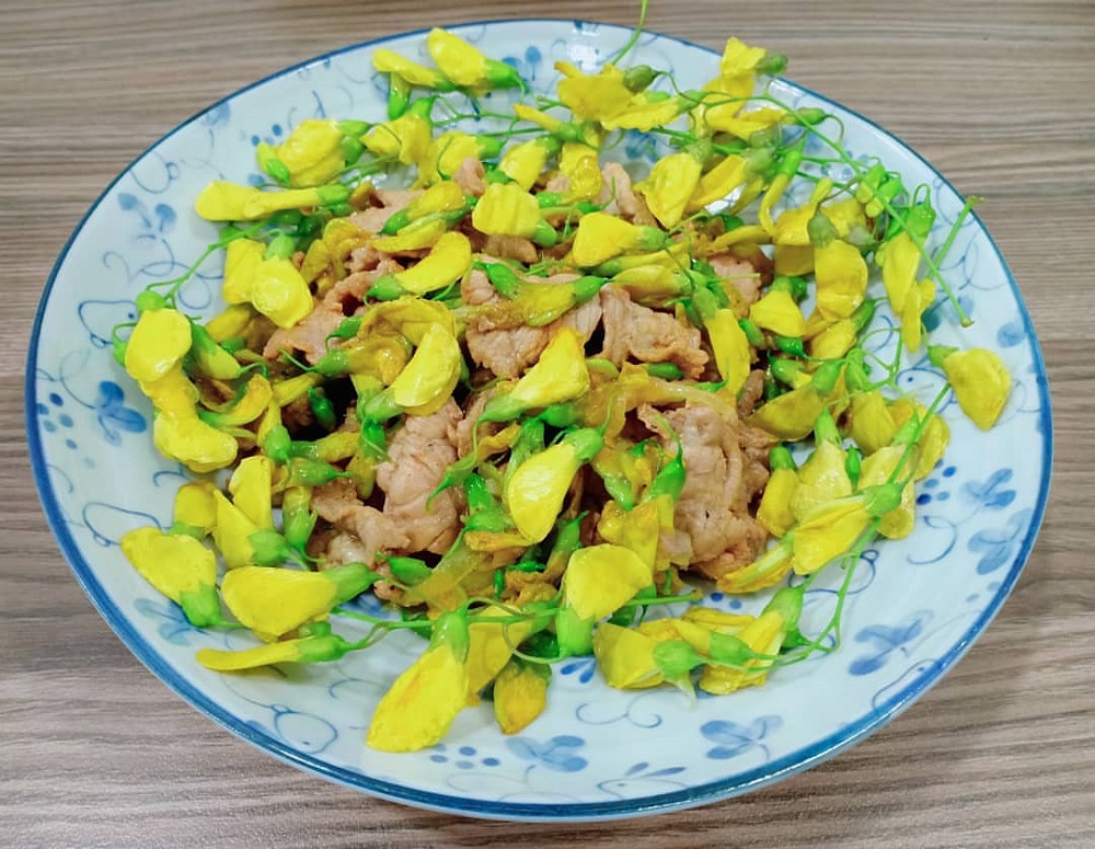 Cách làm bông điên điển xào thịt bò thơm ngon đậm chất miền Tây Nam Bộ