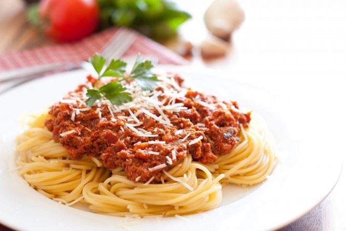 Bỏ túi cách làm mì spaghetti sốt thịt bò thơm ngon chuẩn vị