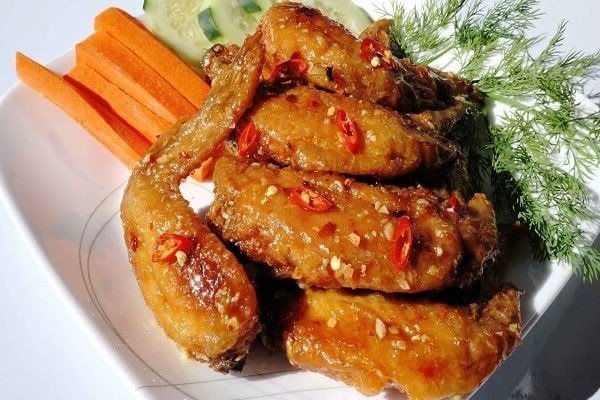 Cách làm thịt gà chiên nước mắm ngon như nhà hàng