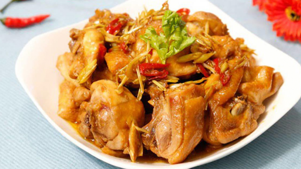 cach-lam-thit-ga-xao-sa-ot.jpg