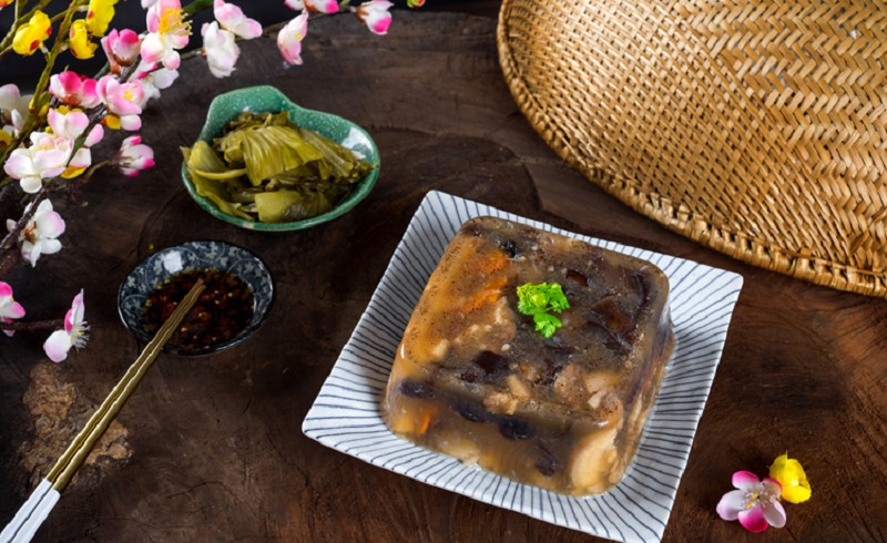 Cách nấu đông thịt lợn tại nhà đơn giản nhất