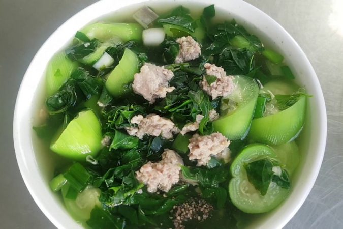 Tuyệt chiêu làm thịt bò nấu canh mướp chồng tấm tắc khen ngon