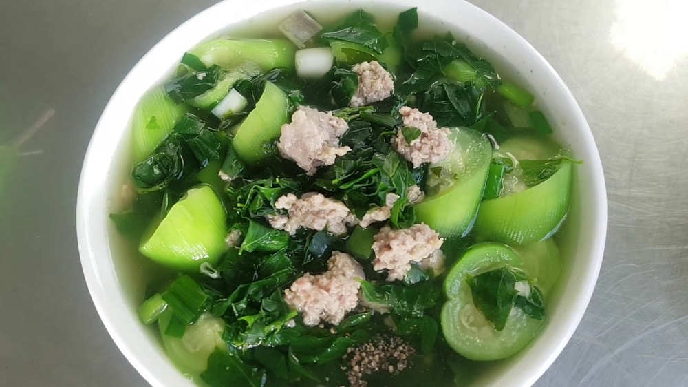Tuyệt chiêu làm thịt bò nấu canh mướp chồng tấm tắc khen ngon