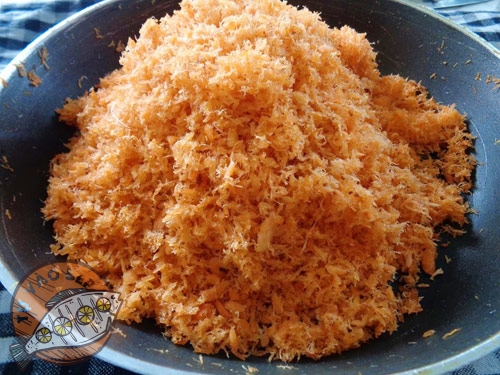Tôm xay nhuyễn, rang khô
