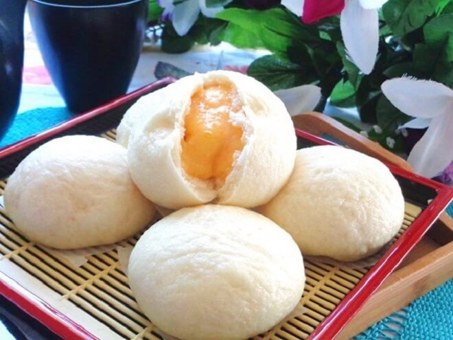 Những chiếc bánh bao kim sa phải có phần nhân không bị khô, hòa quyện hoàn hảo với các nguyên liệu